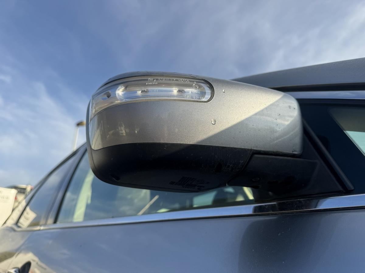Mazda CX-7 original Au&szlig;enspiegel rechts elektrisch anklappbar 38P Plutosilber Bj.2010